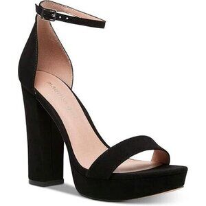 Madden Girl Women's Suzy Chunky Heels with Buckled Ankle-Strap Black Size 9.5M